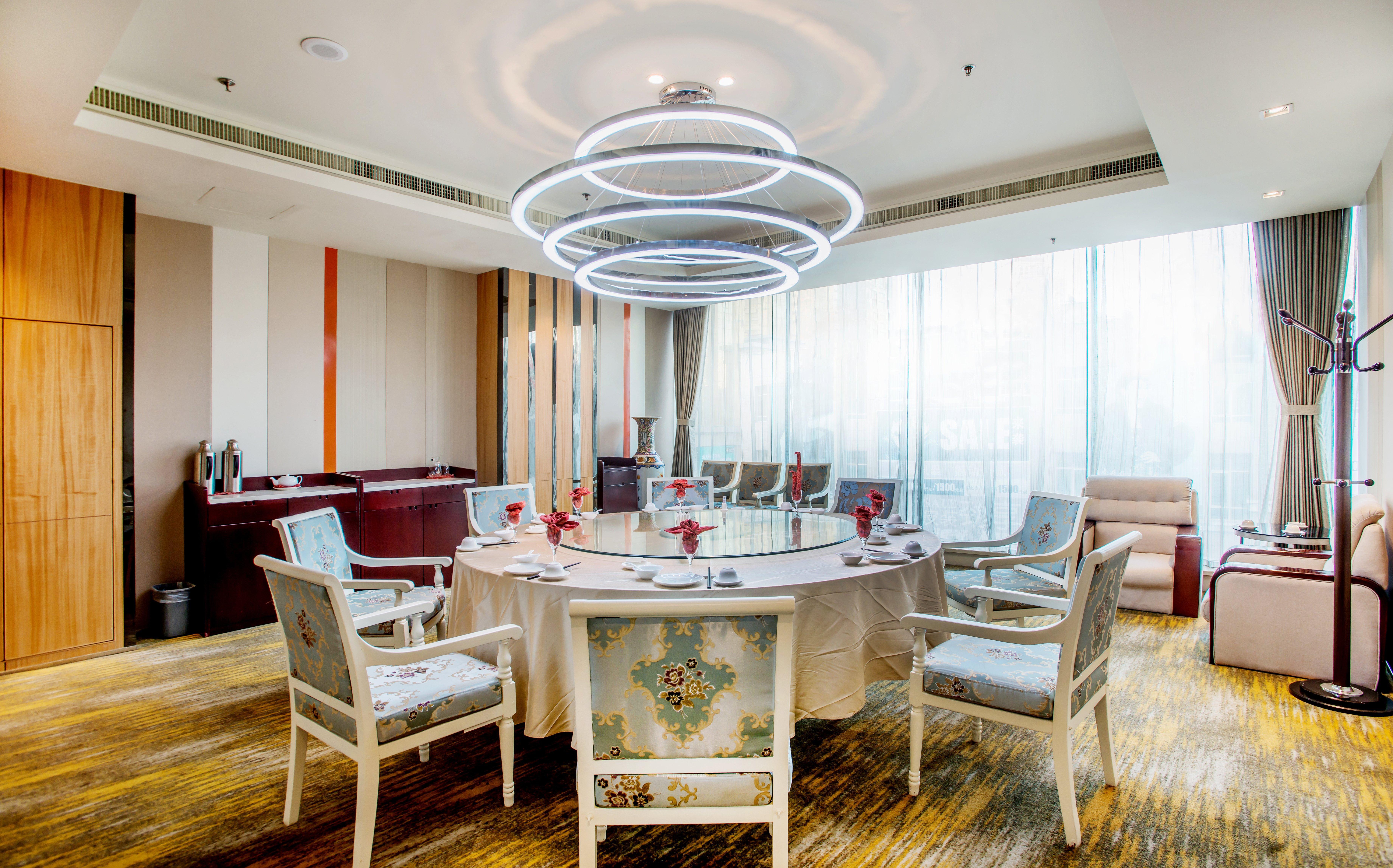 Holiday Inn Express City Centre Dalian By Ihg מראה חיצוני תמונה