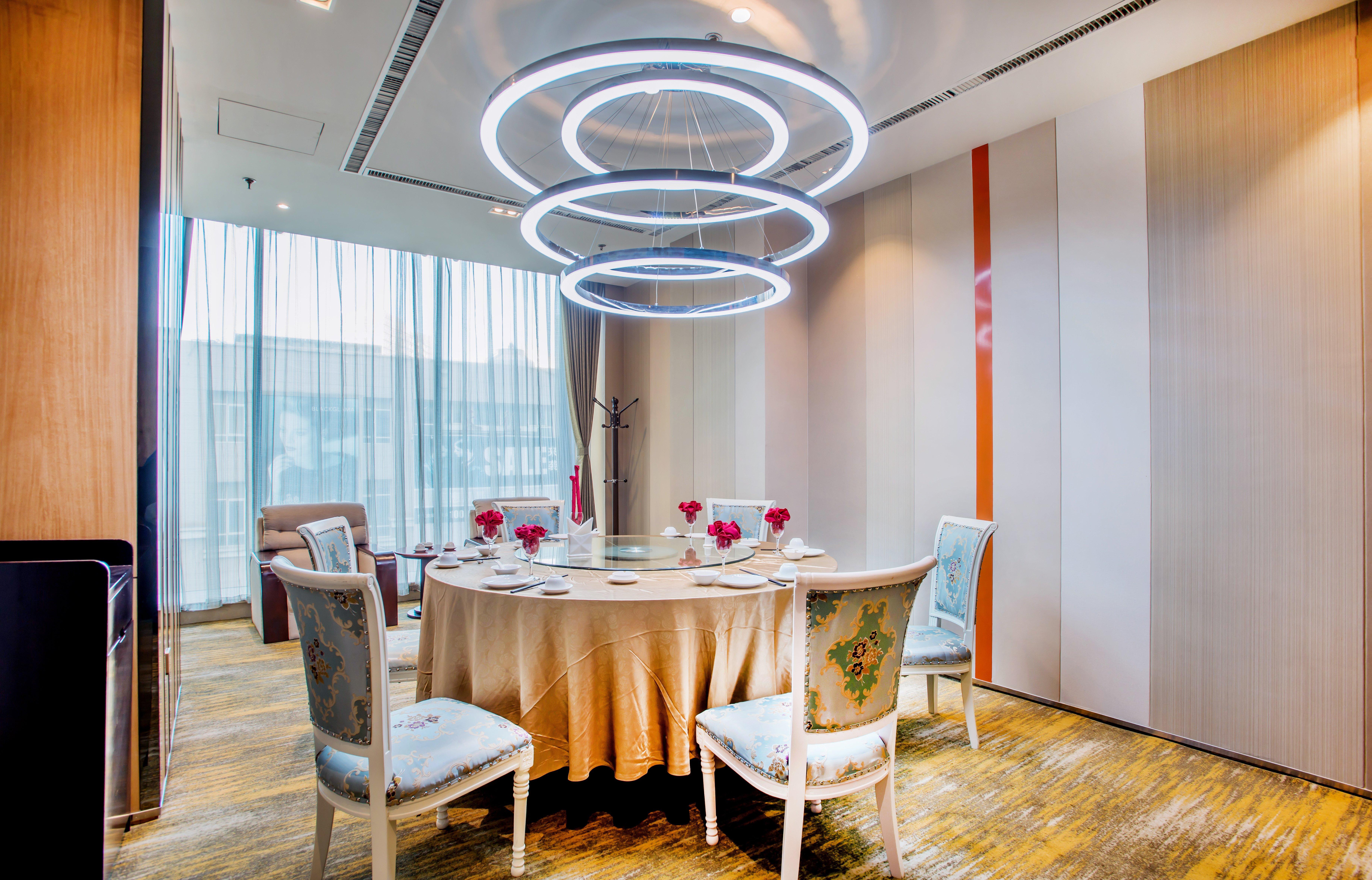 Holiday Inn Express City Centre Dalian By Ihg מראה חיצוני תמונה