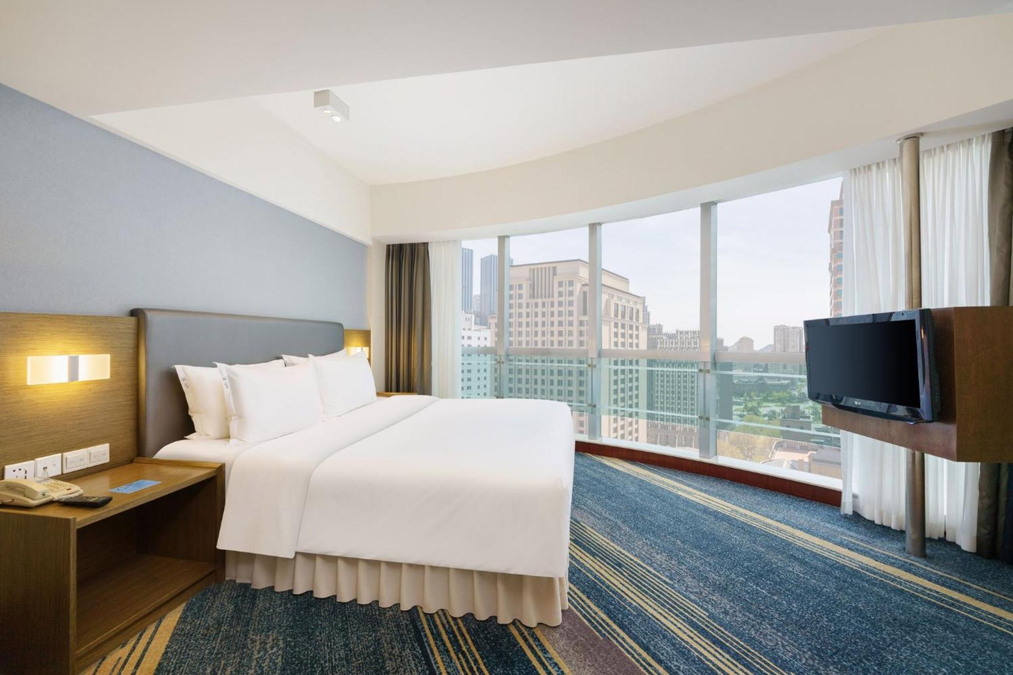Holiday Inn Express City Centre Dalian By Ihg מראה חיצוני תמונה